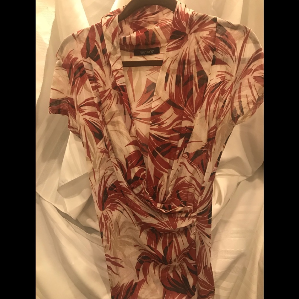 Karen Kane crepy material size L red/black